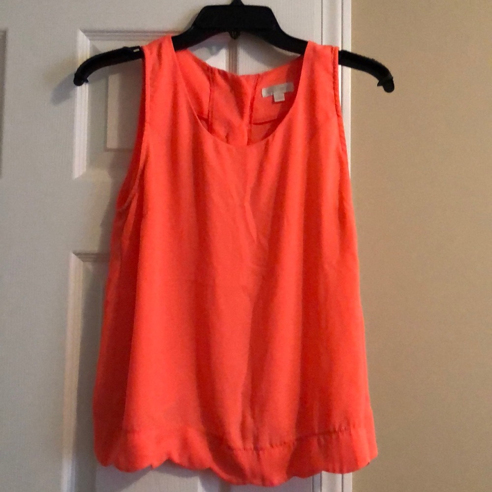 Coral tank top with cute back